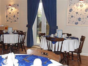 Powys Lodge Scarborough Bagian luar foto