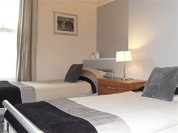 Powys Lodge Scarborough Bagian luar foto