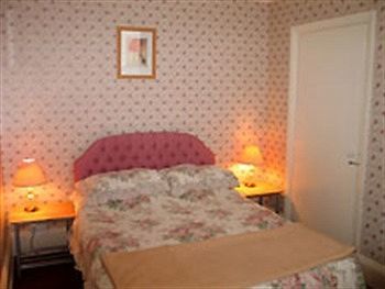 Powys Lodge Scarborough Bagian luar foto