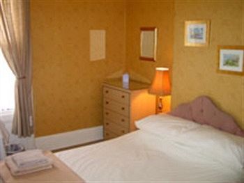 Powys Lodge Scarborough Bagian luar foto
