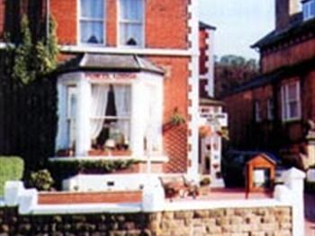 Powys Lodge Scarborough Bagian luar foto